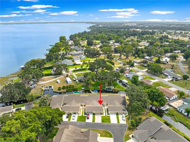 2226 CYPRESS COVE DRIVE 2226, Tavares, FL 32778