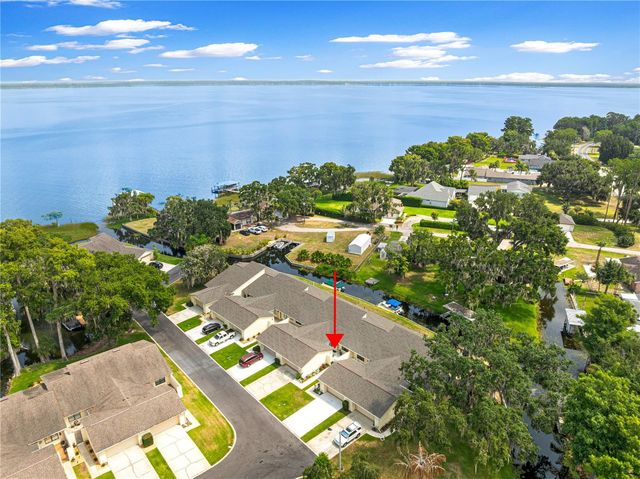 2226 CYPRESS COVE DRIVE 2226, Tavares, FL 32778