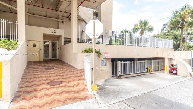 102 SW 6th Ave 401, Miami, FL 33130