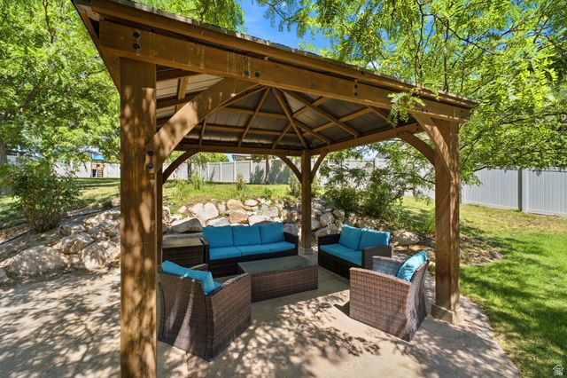 2819 S SILVER FOX LN, Saratoga Springs, UT 84045