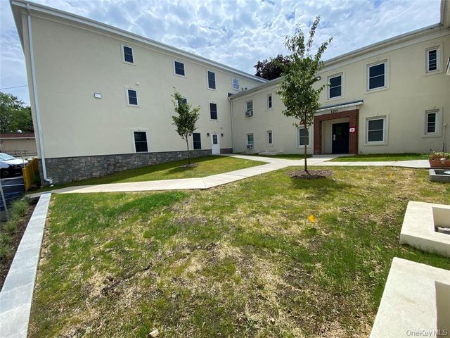 120 E CENTRAL Avenue A-5, Pearl River, NY 10965