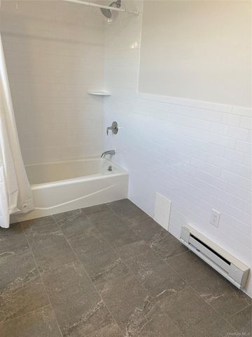 120 E CENTRAL Avenue A-5, Pearl River, NY 10965