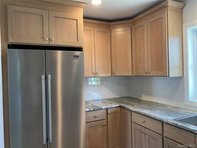 120 E CENTRAL Avenue A-5, Pearl River, NY 10965