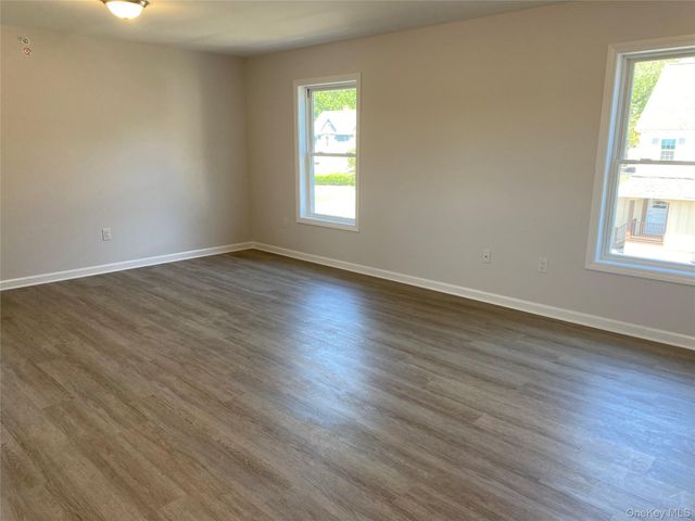 120 E CENTRAL Avenue A-5, Pearl River, NY 10965