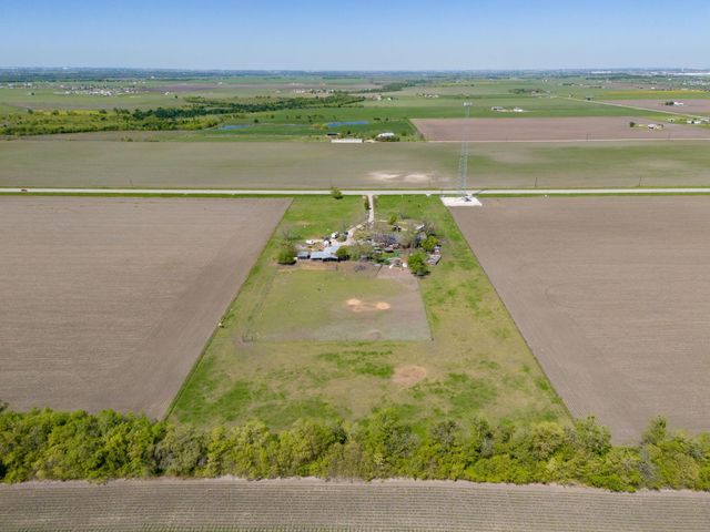 11001 S State Highway 95, Taylor, TX 76574