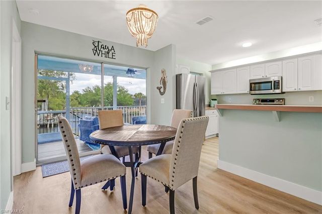 3659 Riviera CIR, Bonita Springs, FL 34134