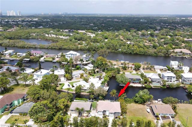 3659 Riviera CIR, Bonita Springs, FL 34134