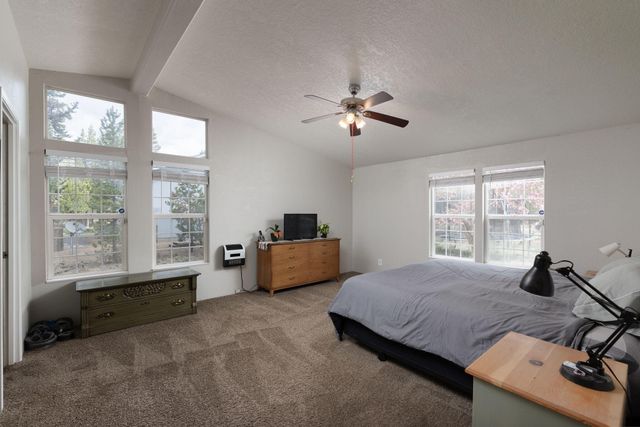 53605 Bobwhite Court, La Pine, OR 97739