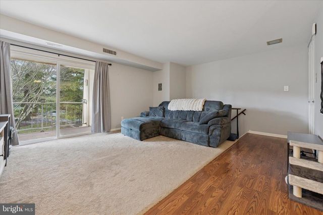 275 OLD FORGE CROSSING, Devon, PA 19333