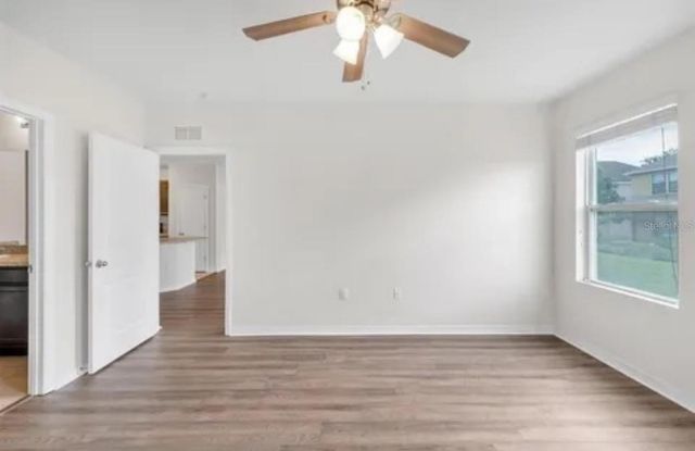 724 LAKE CUMMINGS BOULEVARD, Lake Alfred, FL 33850