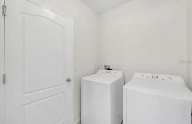 724 LAKE CUMMINGS BOULEVARD, Lake Alfred, FL 33850