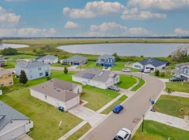 724 LAKE CUMMINGS BOULEVARD, Lake Alfred, FL 33850