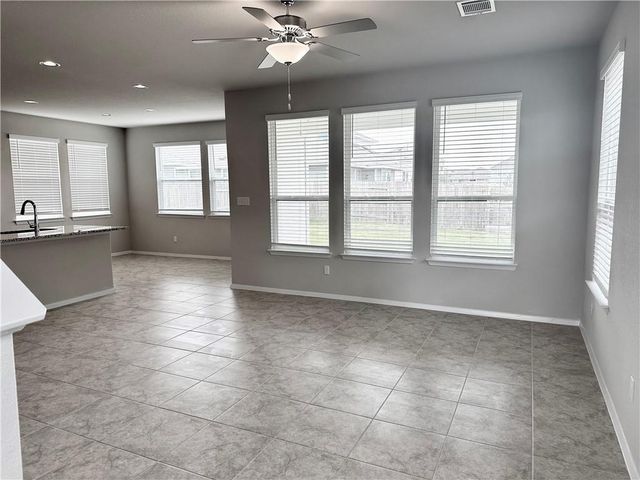 195 Living Reef DR, Maxwell, TX 78656