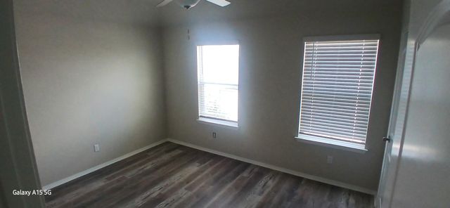 195 Living Reef DR, Maxwell, TX 78656