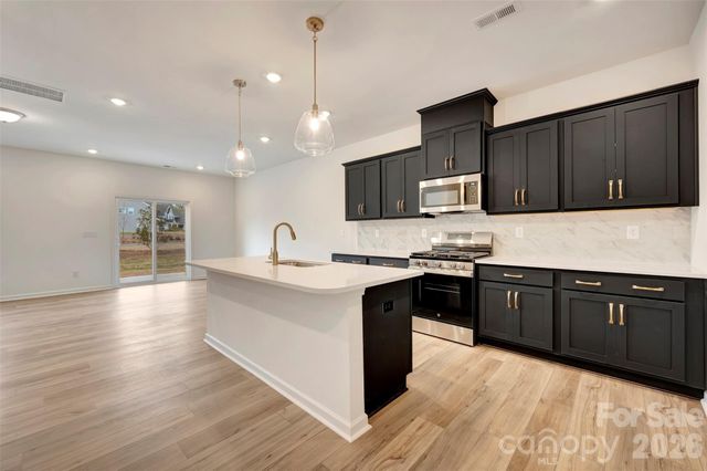 1148 Overbrook Place, Wingate, NC 28174