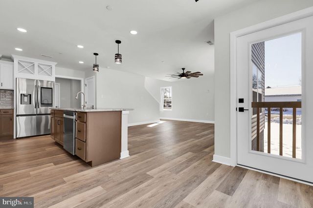 13808 WEAVER AVE, Maugansville, MD 21767