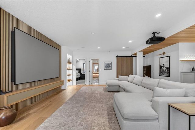 16404 Rosehill Street, Overland Park, KS 66221