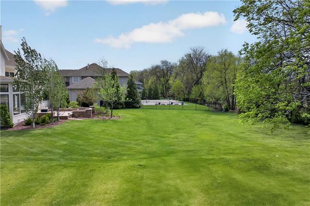 16404 Rosehill Street, Overland Park, KS 66221