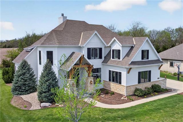 16404 Rosehill Street, Overland Park, KS 66221