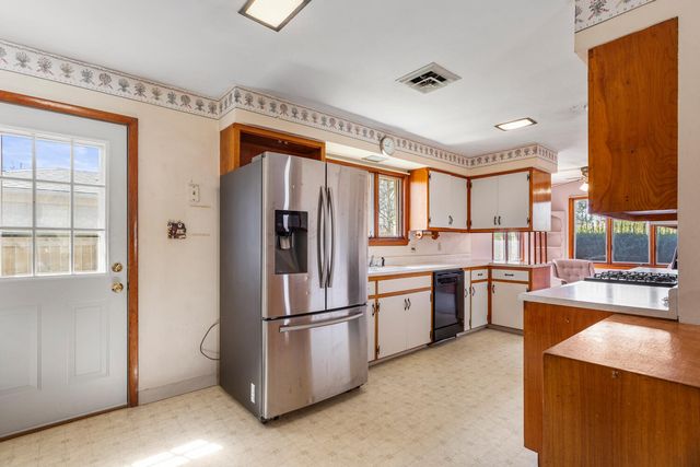 1708 Park Haven Drive, Champaign, IL 61820