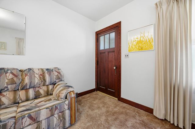 212 1st Avenue SW, Dilworth, MN 56529
