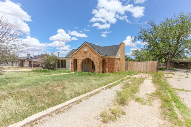 1405 Runnels St, Big Spring, TX 79720