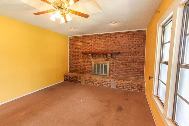 1405 Runnels St, Big Spring, TX 79720