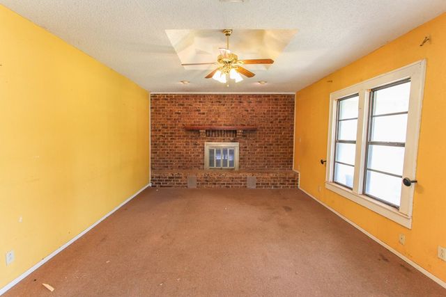 1405 Runnels St, Big Spring, TX 79720