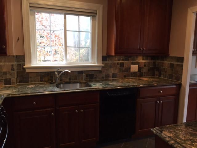 3250 MARTHA CUSTIS DR, Alexandria, VA 22302