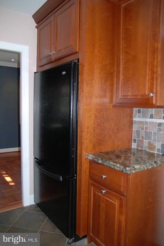 3250 MARTHA CUSTIS DR, Alexandria, VA 22302