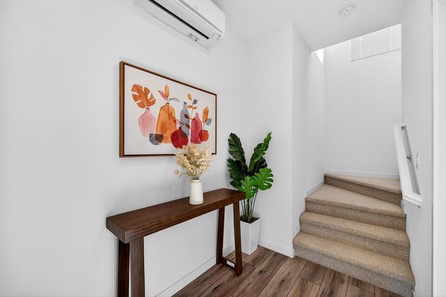 218 Box Ln, Sacramento, CA 95818