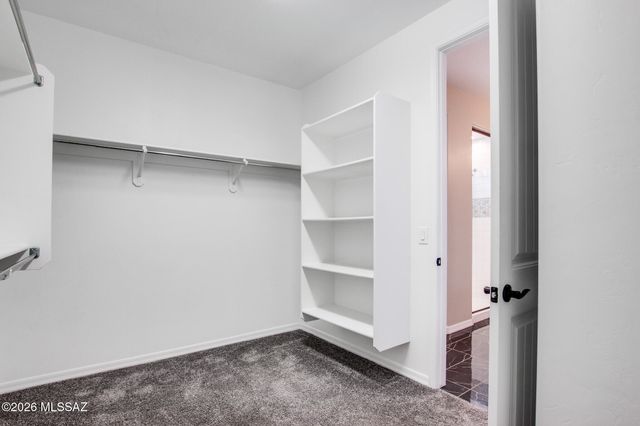 16001 N Columbus Boulevard, Tucson, AZ 85739