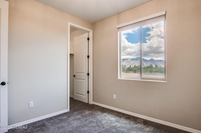 16001 N Columbus Boulevard, Tucson, AZ 85739