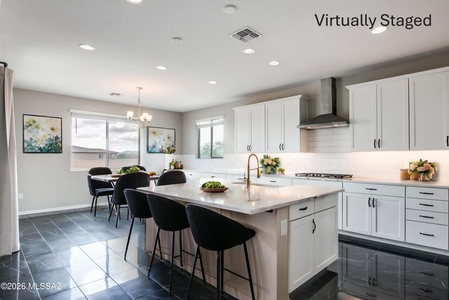 16001 N Columbus Boulevard, Tucson, AZ 85739