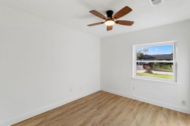 1322 Littleport Lane, Channelview, TX 77530