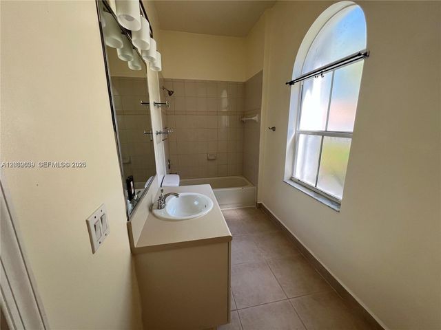 2240 Portofino Avenue 0, Homestead, FL 33033