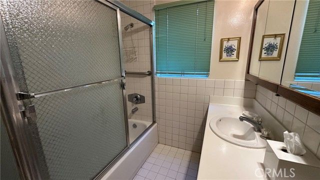 1406 Fairfield, Glendale, CA 91201