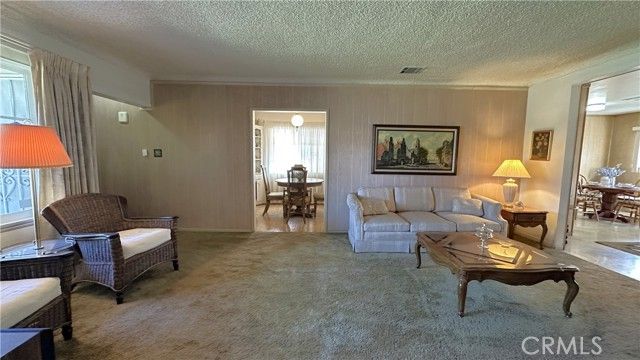 1406 Fairfield, Glendale, CA 91201