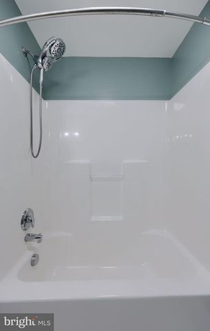 216 EAGLE DR, Ephrata, PA 17522
