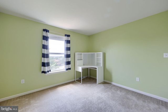 216 EAGLE DR, Ephrata, PA 17522
