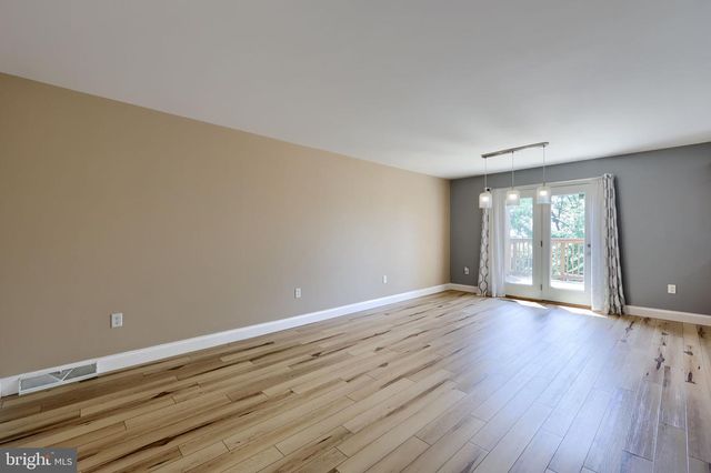 216 EAGLE DR, Ephrata, PA 17522