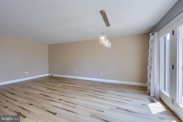 216 EAGLE DR, Ephrata, PA 17522