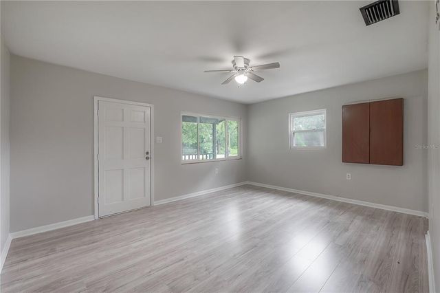 10411 N WOODMERE ROAD, Tampa, FL 33617