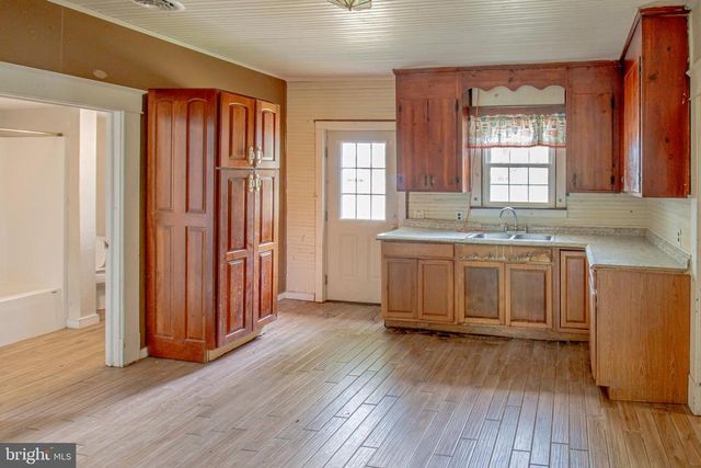 198 MT HOPE CHURCH, Bumpass, VA 23024