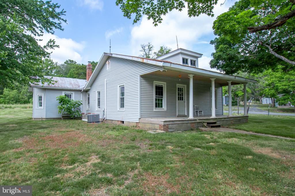 198 MT HOPE CHURCH, Bumpass, VA 23024