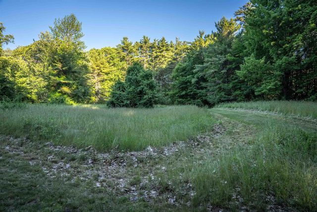 607 N Main Street, Wolfeboro, NH 03894