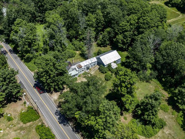 607 N Main Street, Wolfeboro, NH 03894