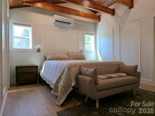 152 Florida Avenue, Forest City, NC 28043