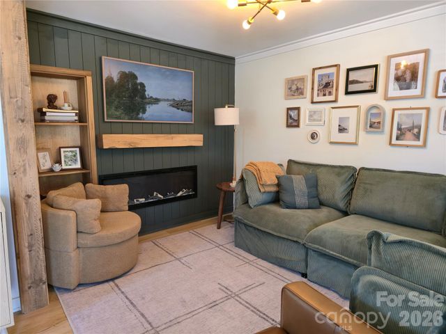 152 Florida Avenue, Forest City, NC 28043