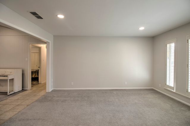 2331 Brookhaven Drive, Denison, TX 75020